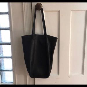 LIKE NEW Baggu leather tote